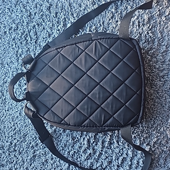 Adidas Mini Bookbag. Black and Gold. - Picture 2 of 6